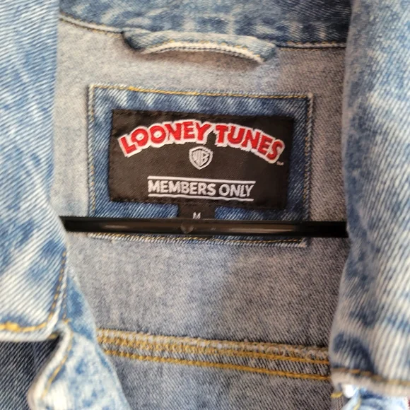 Members Only Looney Tune Denim Jacket - Picture 4 of 4